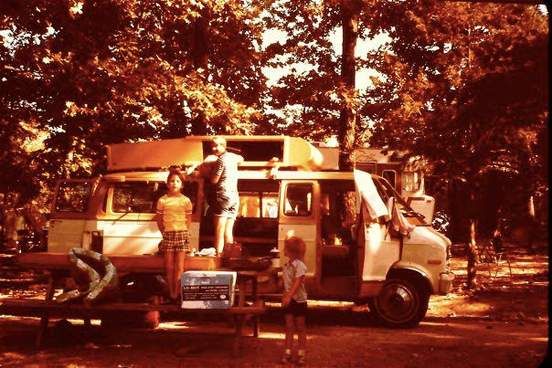 _images/hines_family_camper_van_1976.jpg