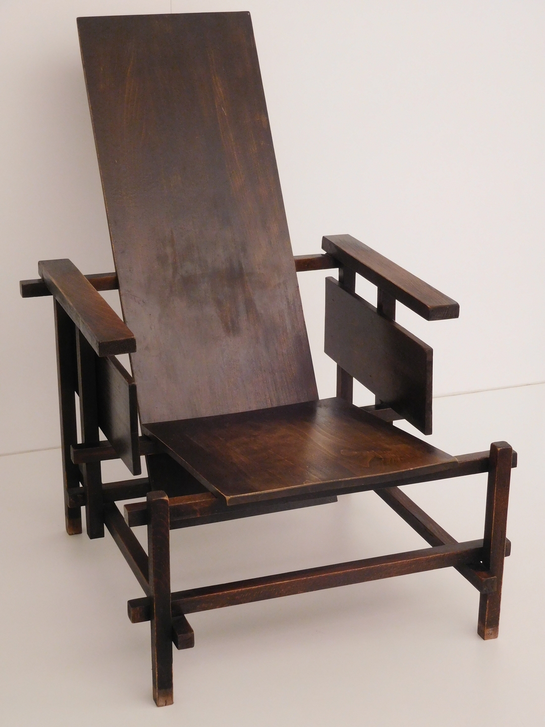 11:16:14: Gerrit Riedveld chair