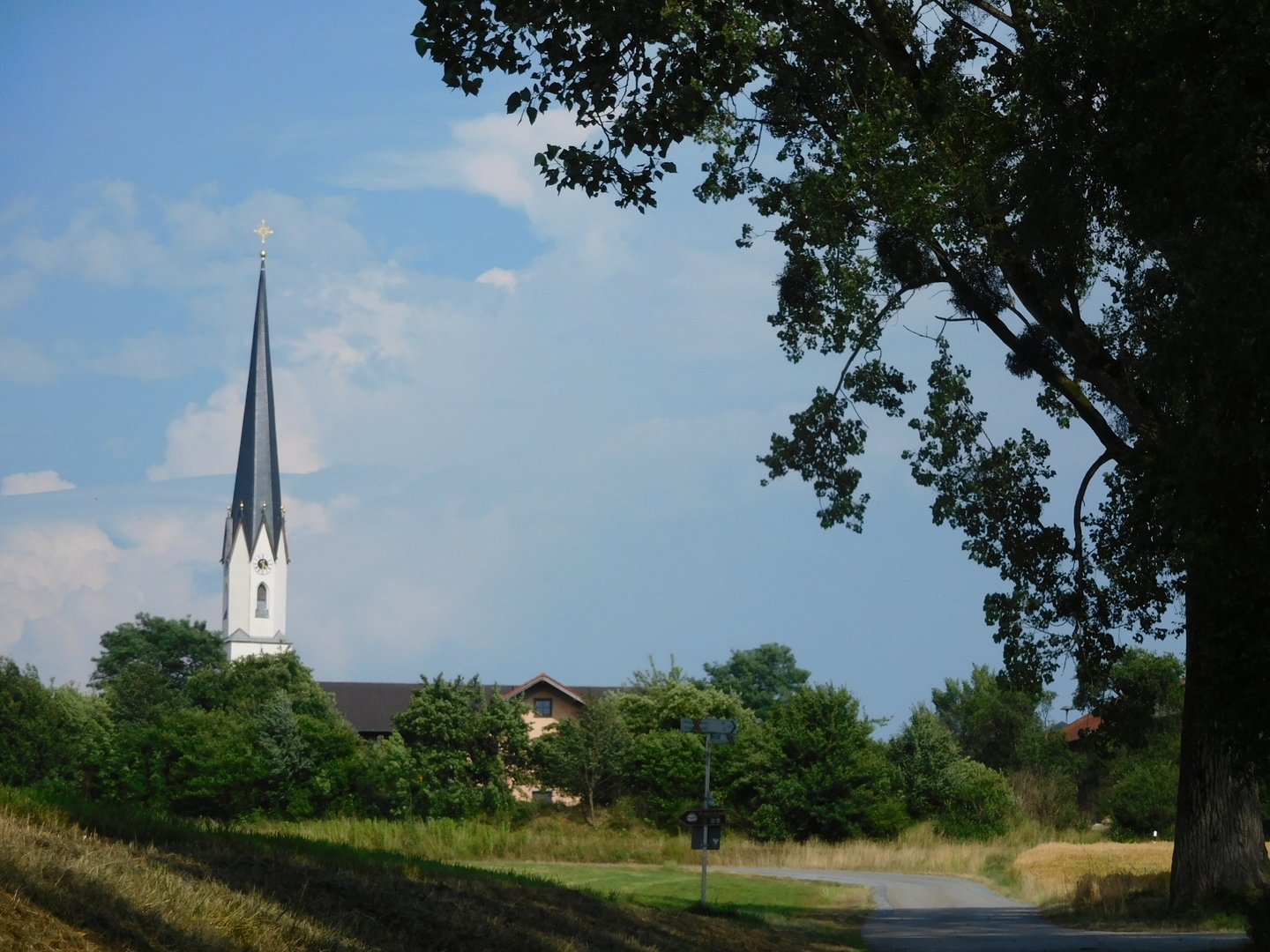 16:32:58