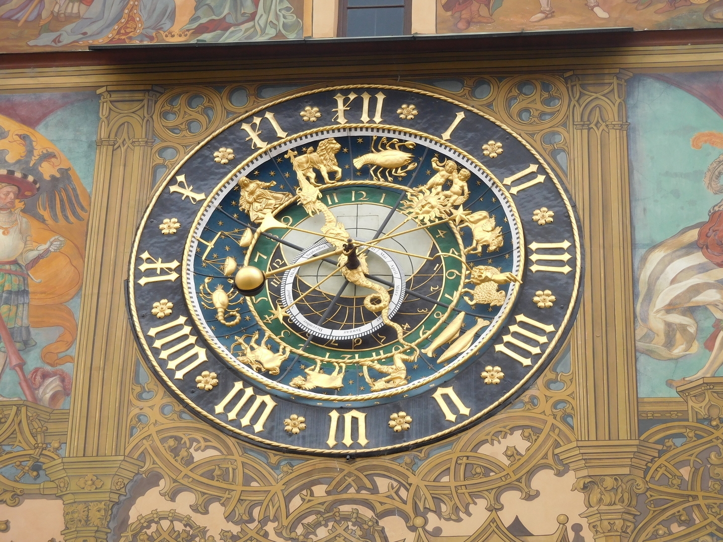 15:31:58