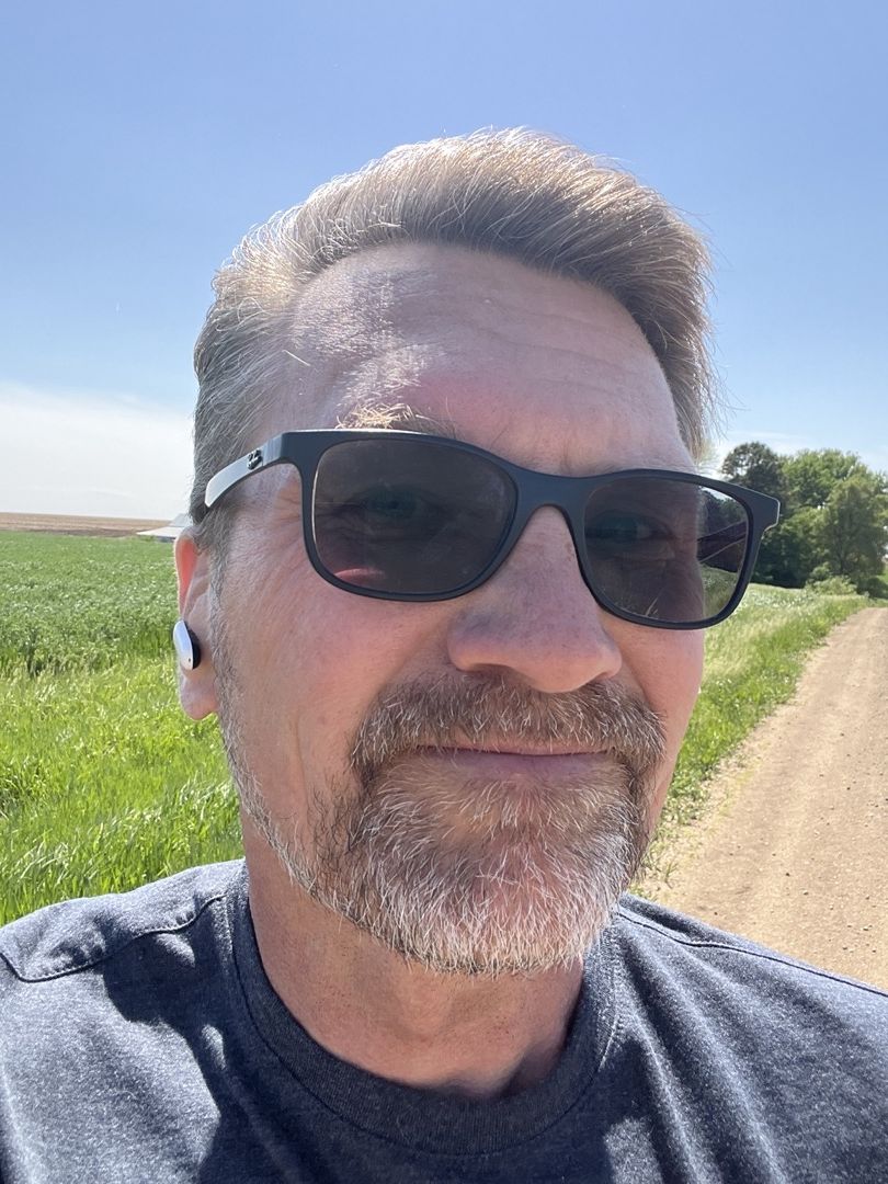 Selfie of the Day May 18, 2025