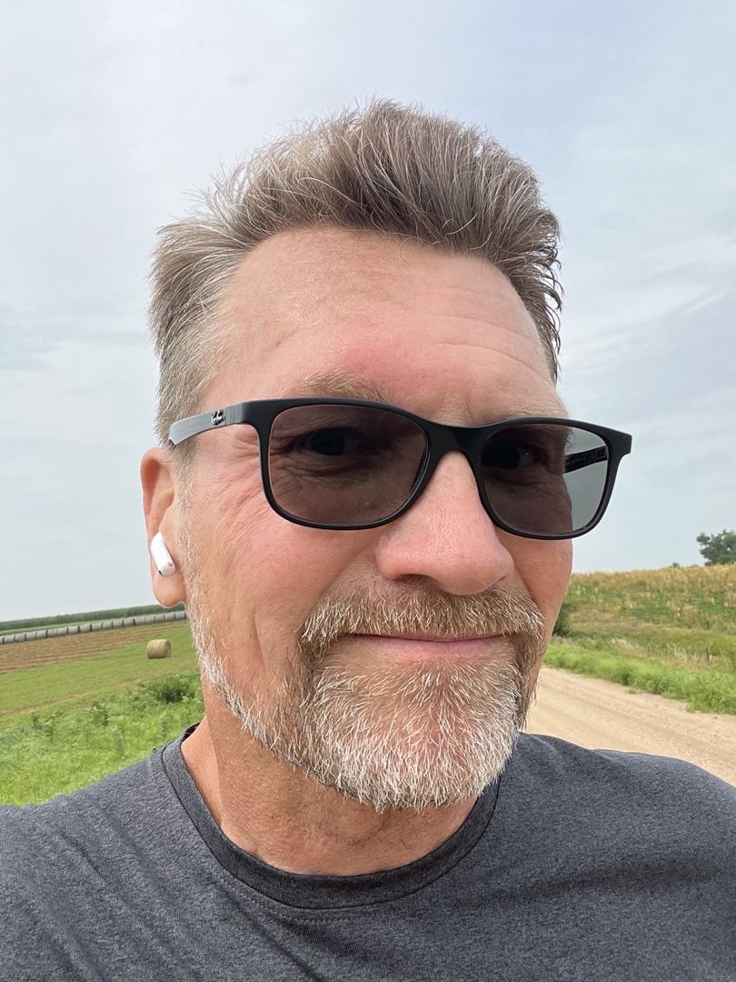 Selfie of the Day August 03, 2025