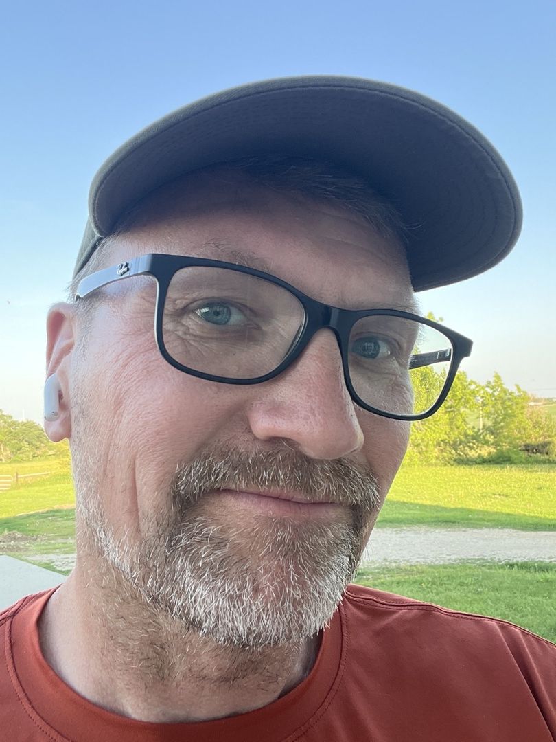 Selfie of the Day June 12, 2025