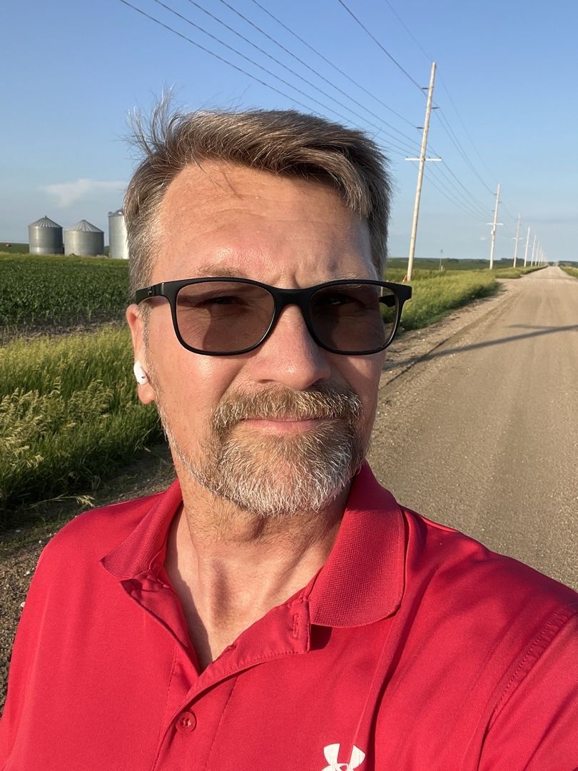 Selfie of the Day June 18, 2025
