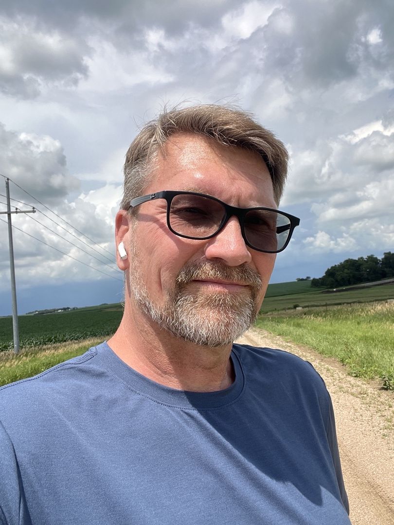 Selfie of the Day July 05, 2025