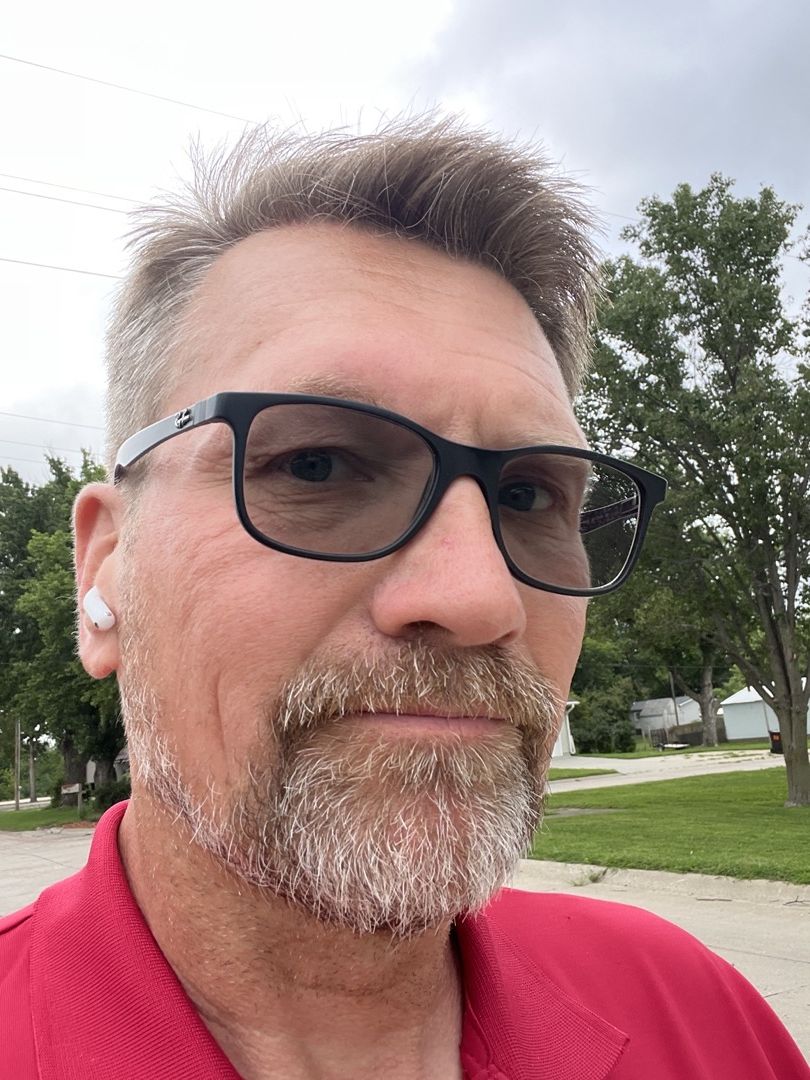 Selfie of the Day July 22, 2025