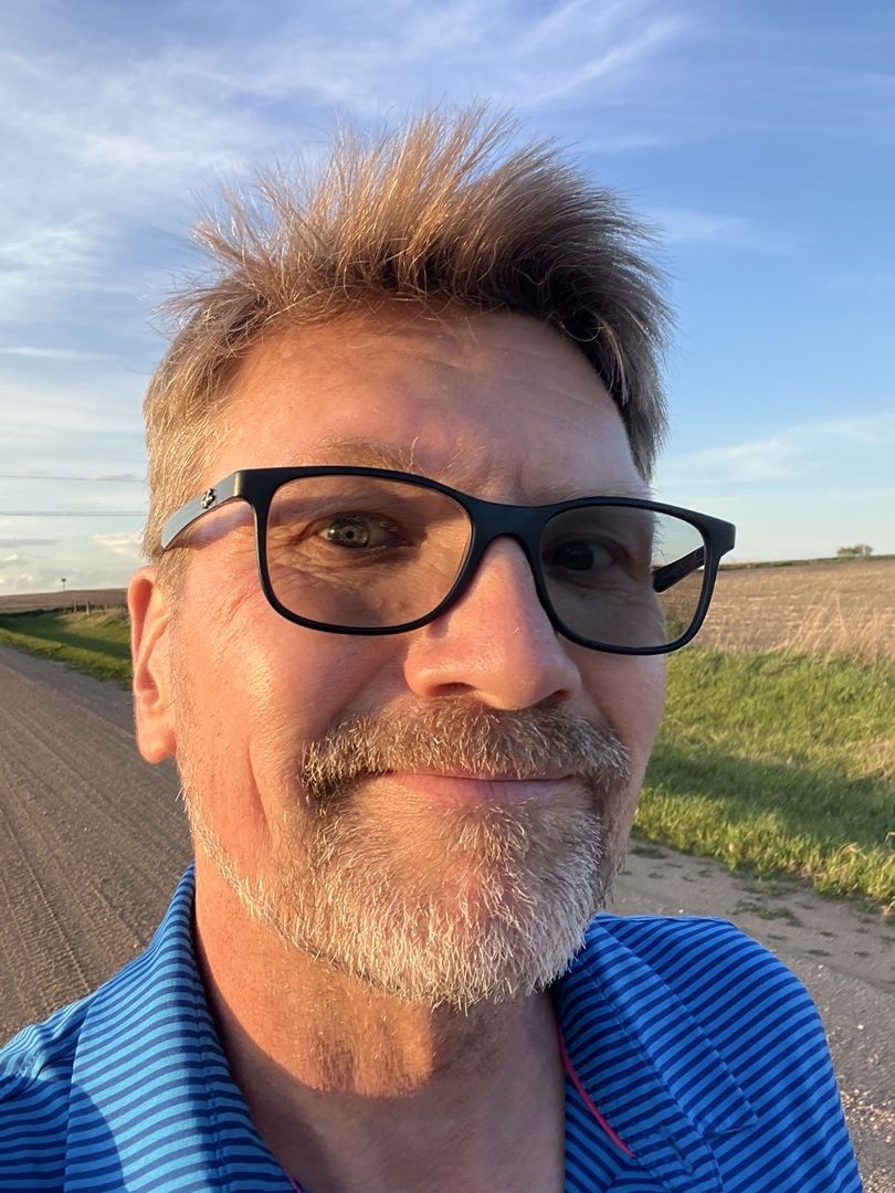 Selfie of the Day May 01, 2025