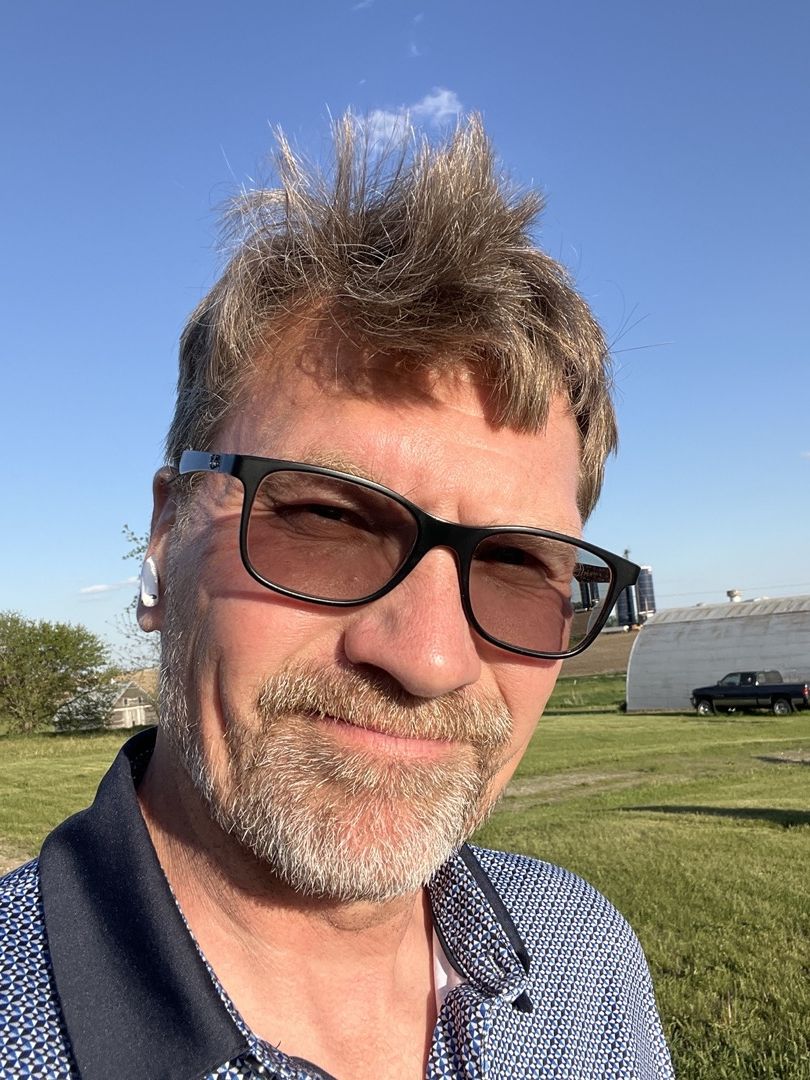 Selfie of the Day May 13, 2025