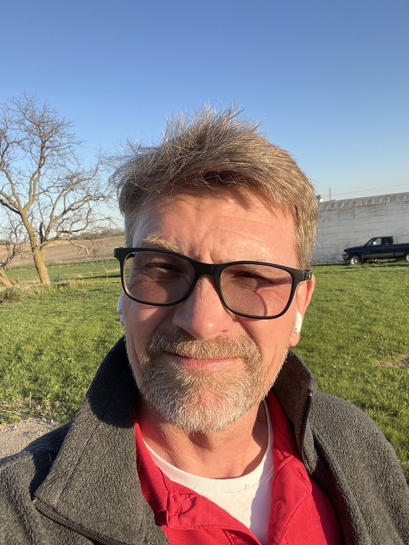 Selfie of the Day April 29, 2025