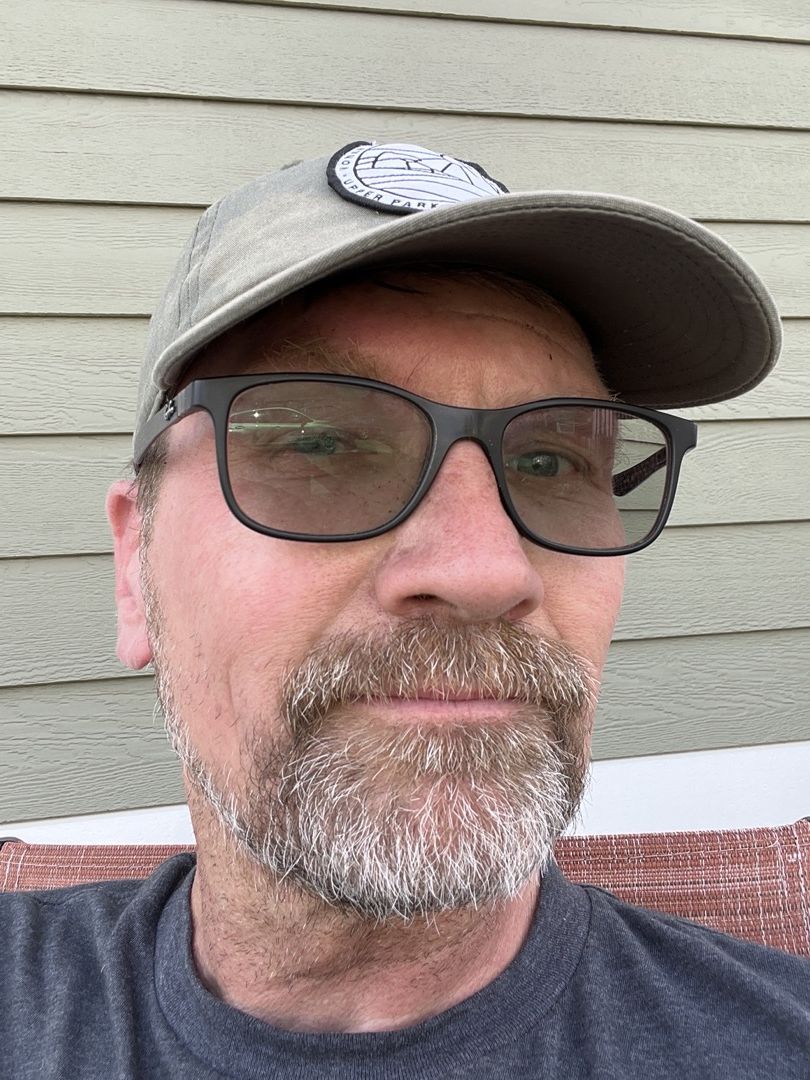 Selfie of the Day May 09, 2025