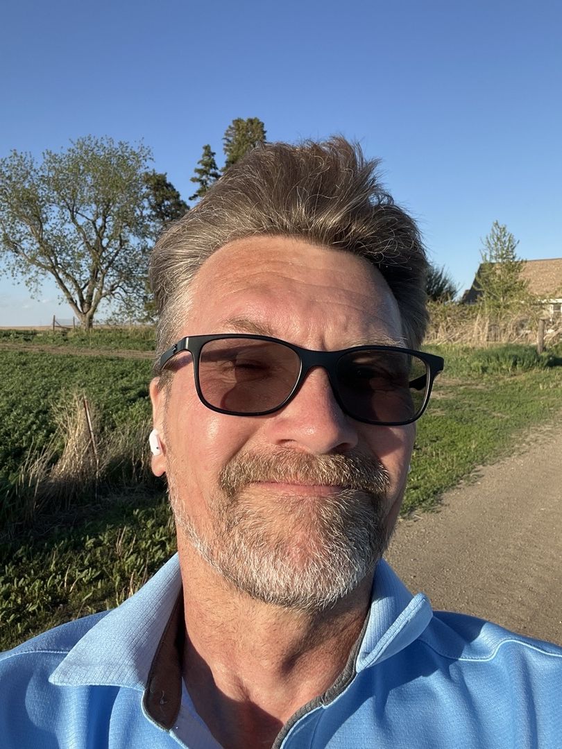 Selfie of the Day May 15, 2025