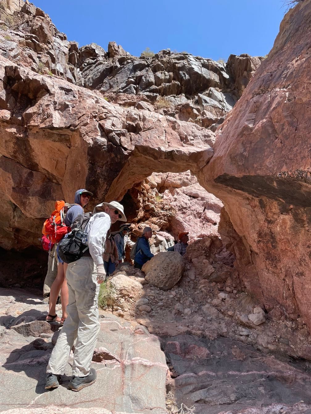 Scrambling up the arch