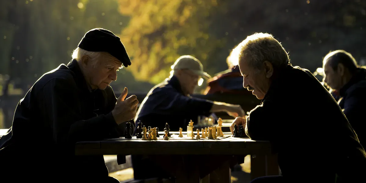 old-men-playing-chess