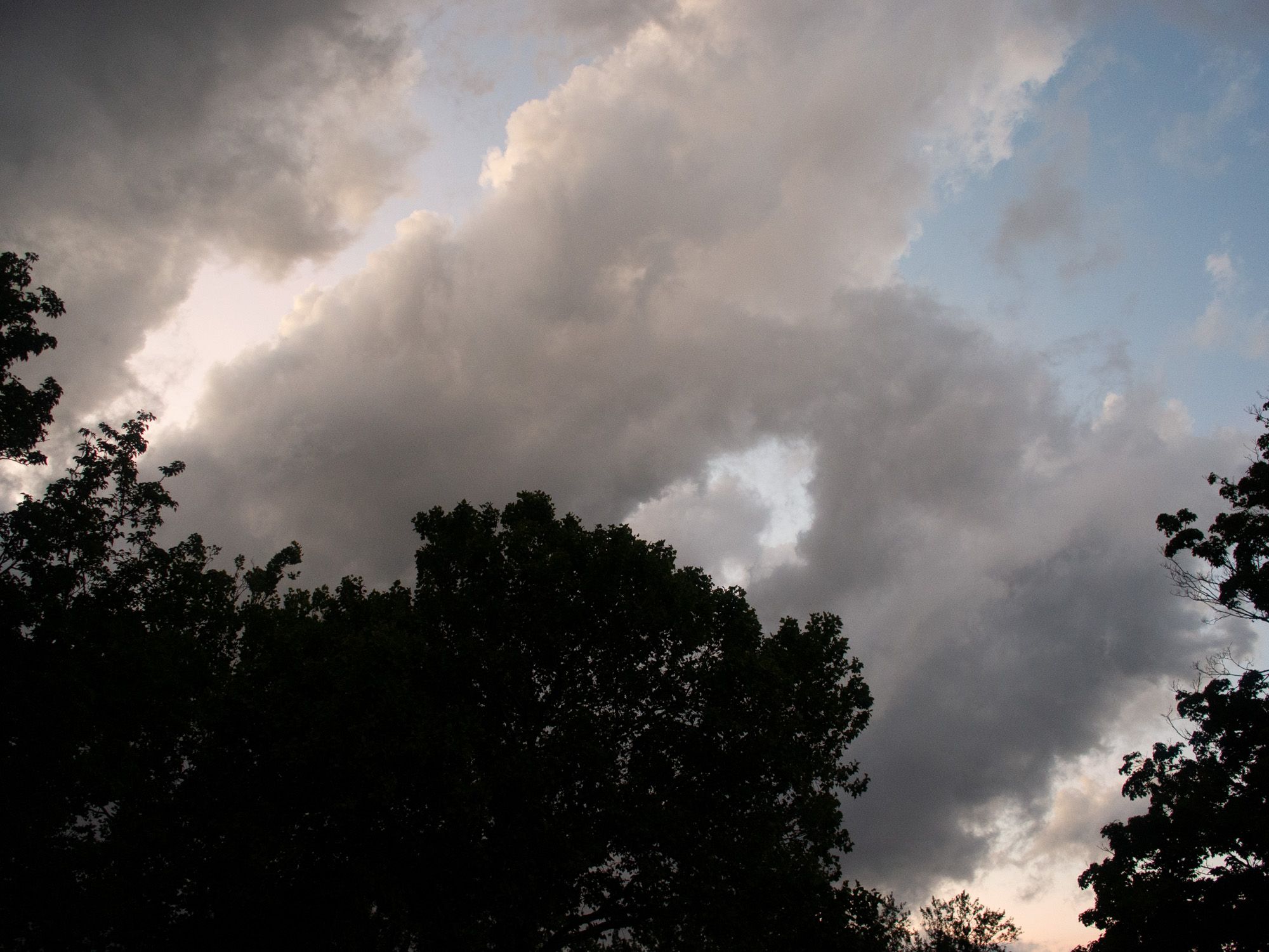 Ricoh GXR A12, 18.3mm, ƒ2.5, 1/125sec, ISO 617 — Waterford
