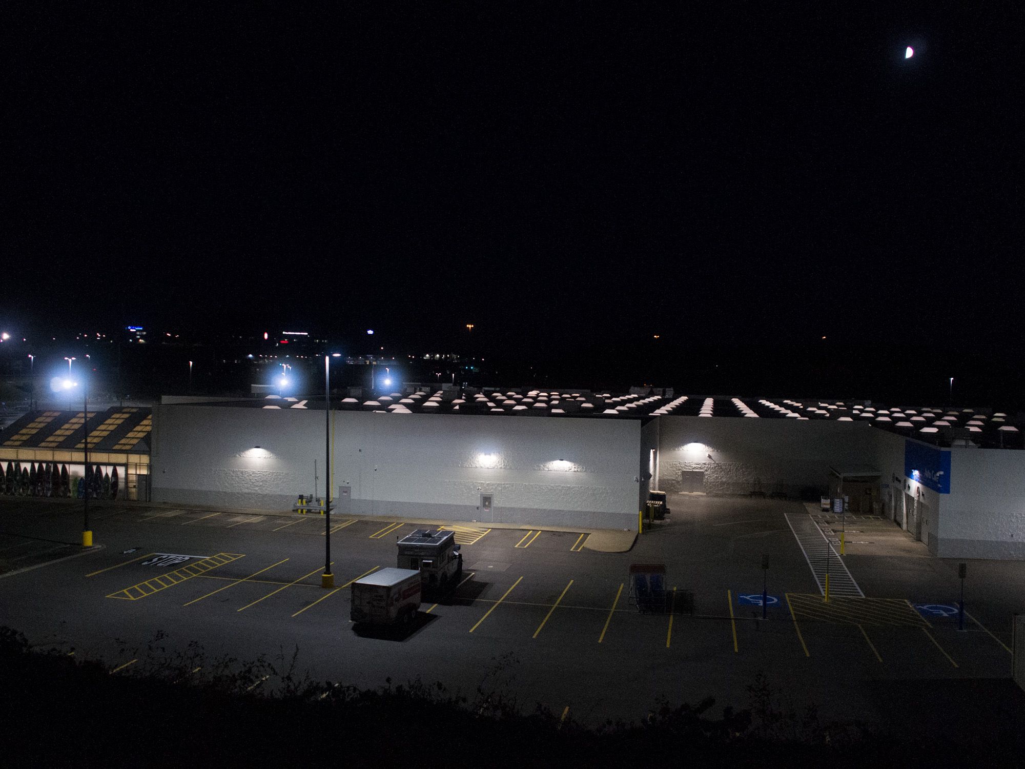 Ricoh GXR A12, 18.3mm, ƒ2.5, 1/125sec, ISO 2363 — Rest Stop, Pennsylvania