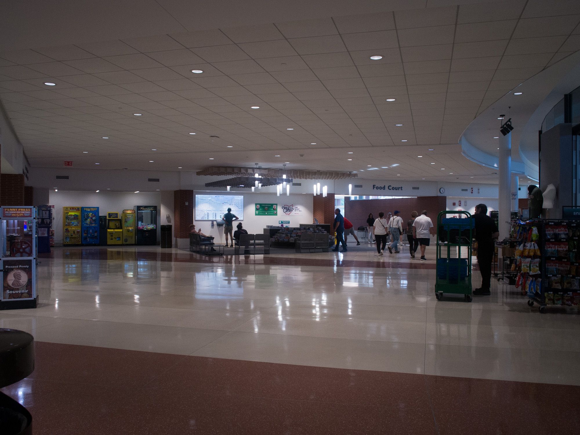 Ricoh GXR A12, 18.3mm, ƒ5.6, 1/125sec, ISO 673 — Turnpike Rest Stop, Ohio