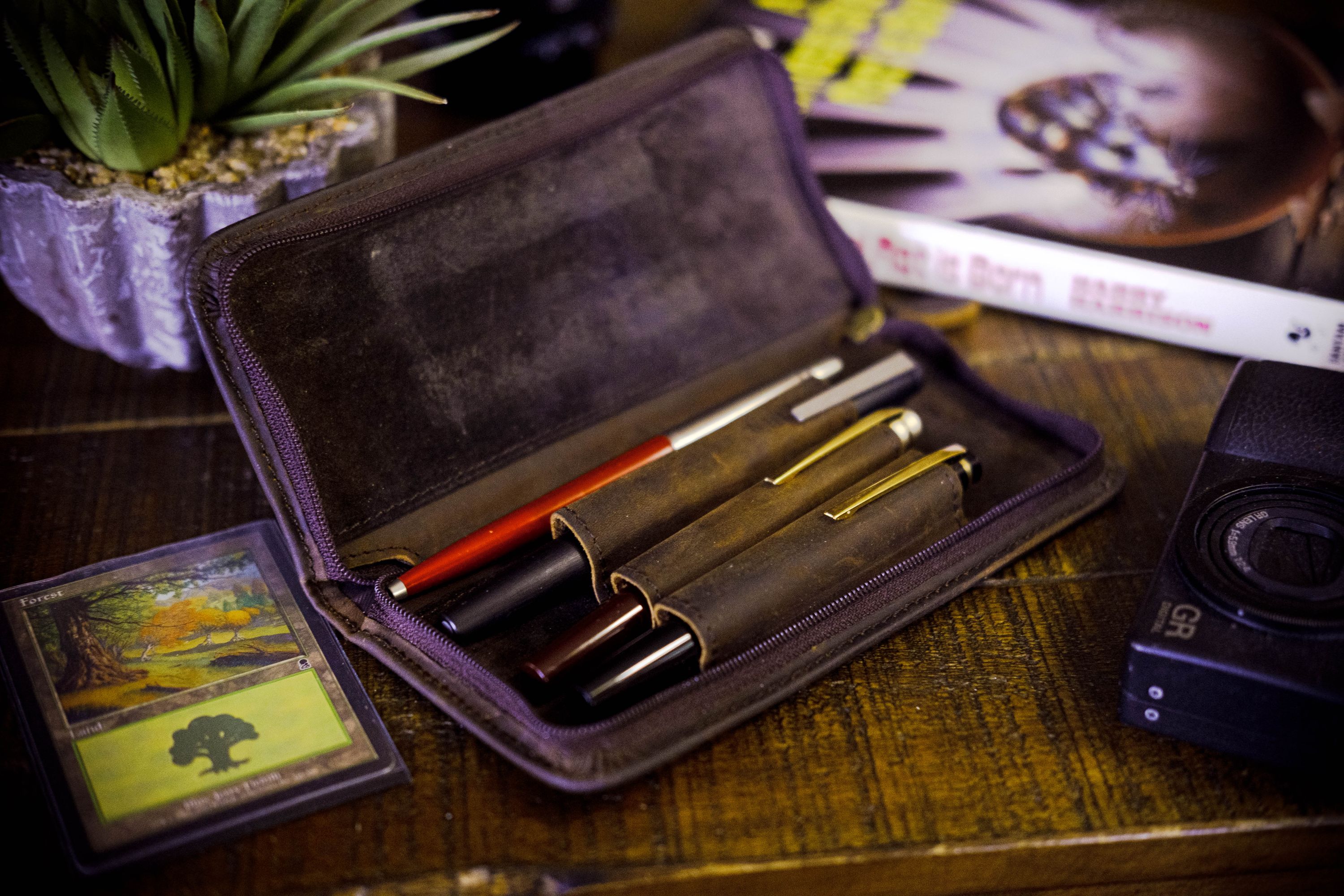 Everyday carry pen case, with a Parker Jotter, Lamy 2000, and two Pilot Elite E95s