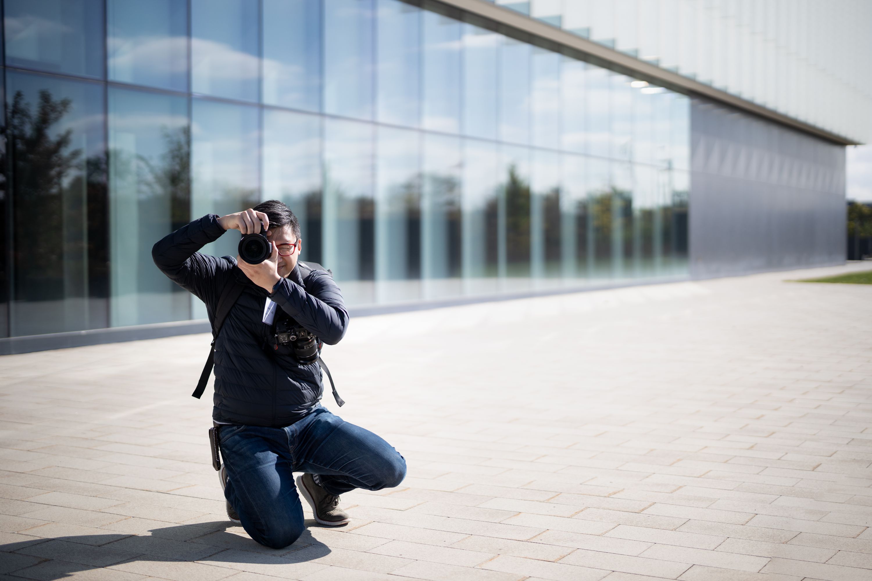 This kind of shot, where the subject is smoothly carved out of the background even from a distance, is simply impossible with lesser glass.