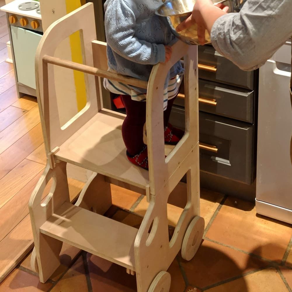 Expert DIY Toddler Stand