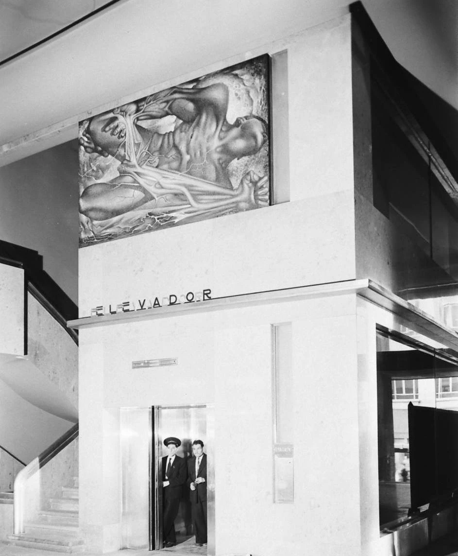 A surviving photograph of Díptico de la vida