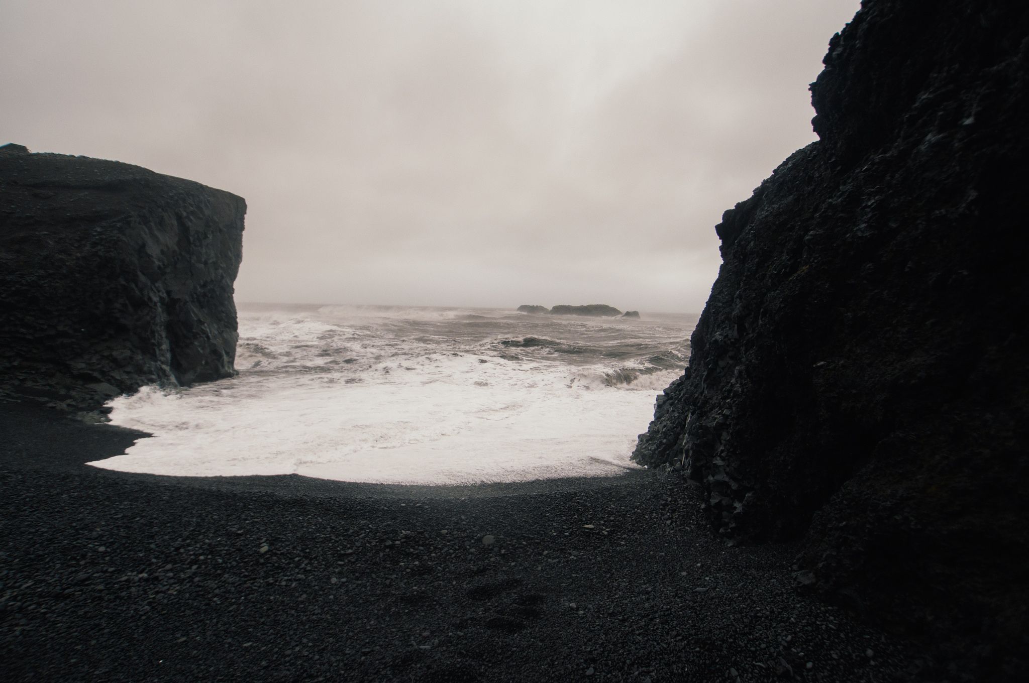 White waves in Vik