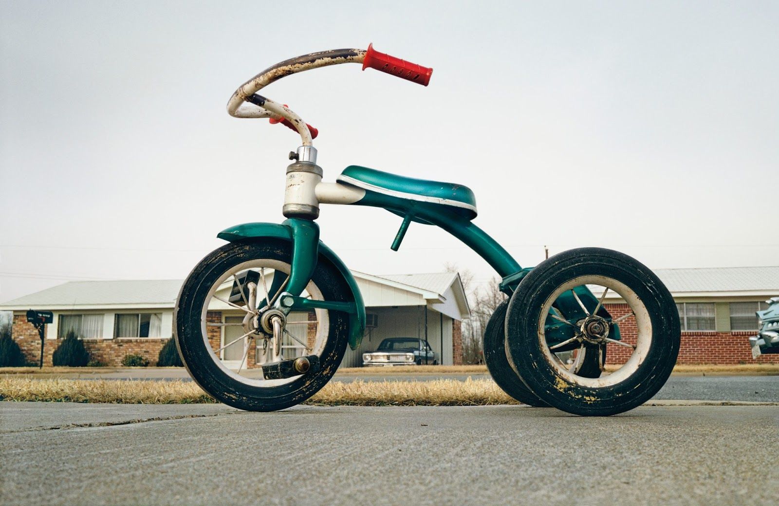 William Eggleston’s famous tricycle picture, an example of everyday photography.