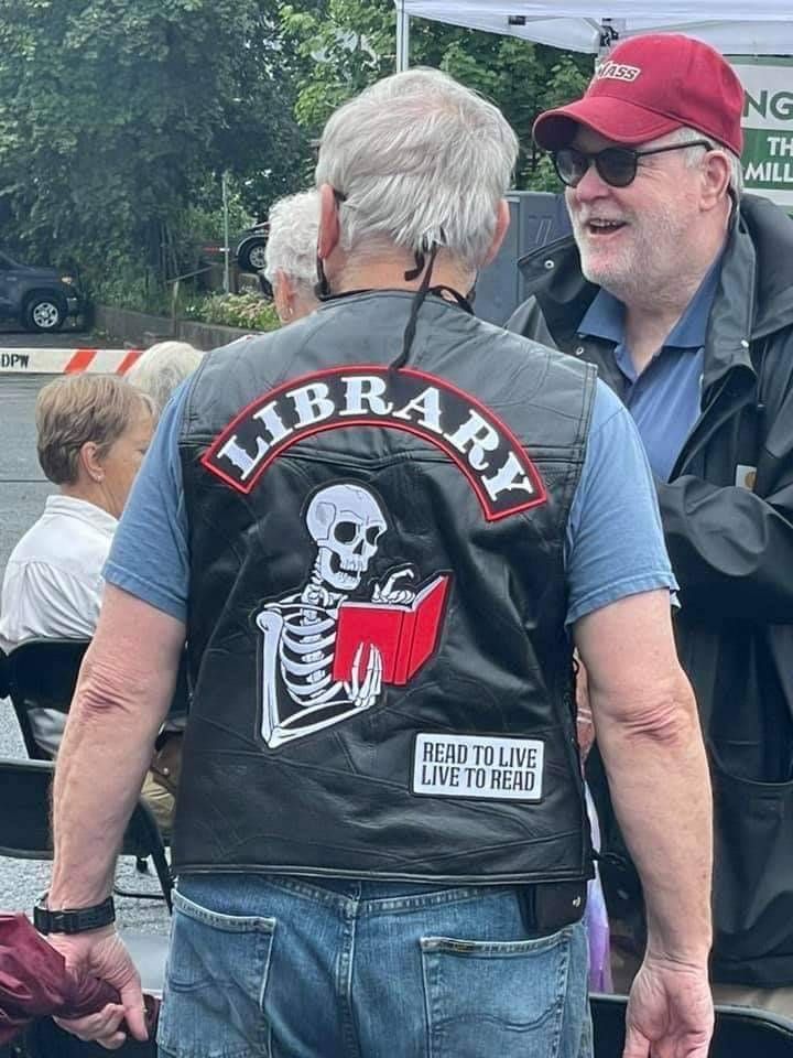 live to read