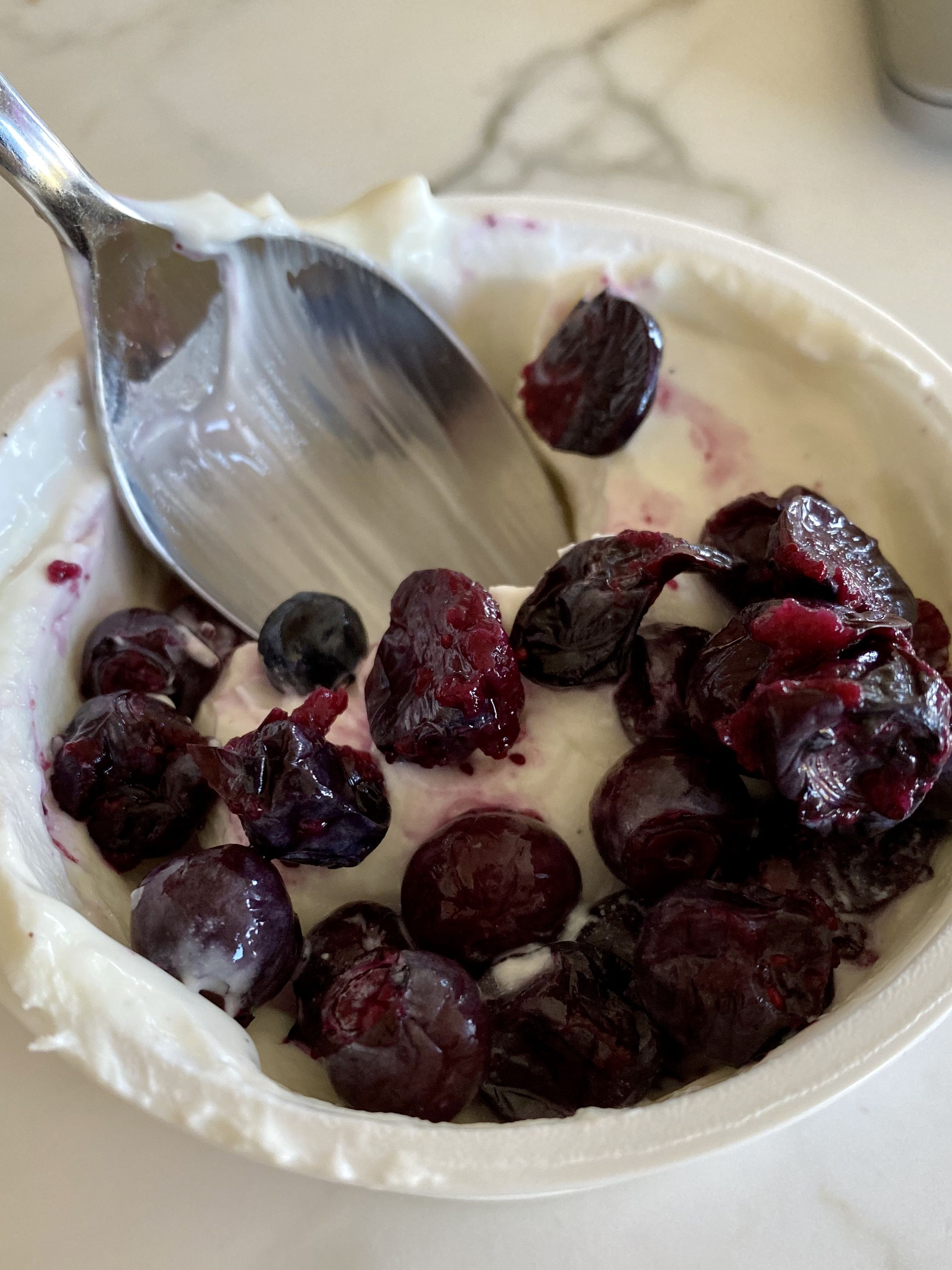 Yogurt with lacto-fermented blueberries on top