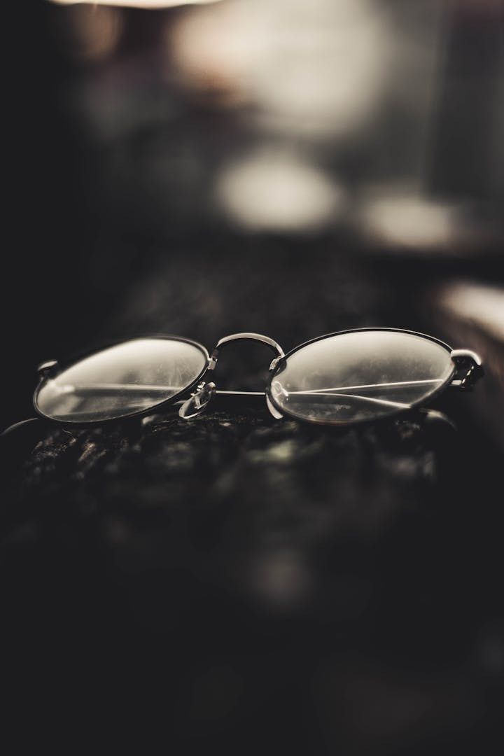 Eye glasses