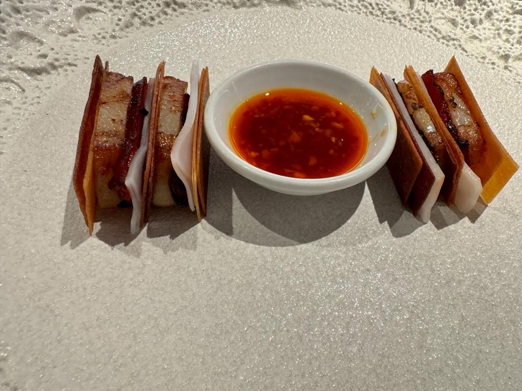 Seared scallop and honey glazed Iberico pork cheung fun