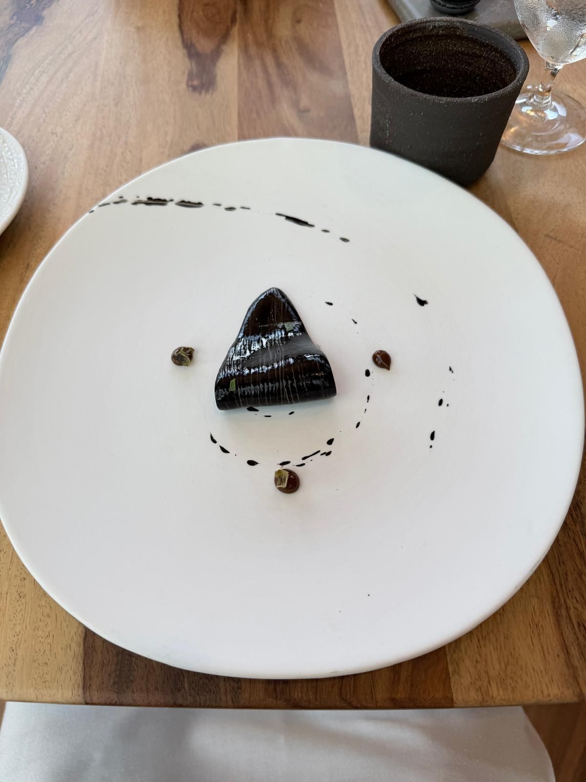 Squid with its ink and sea fennel