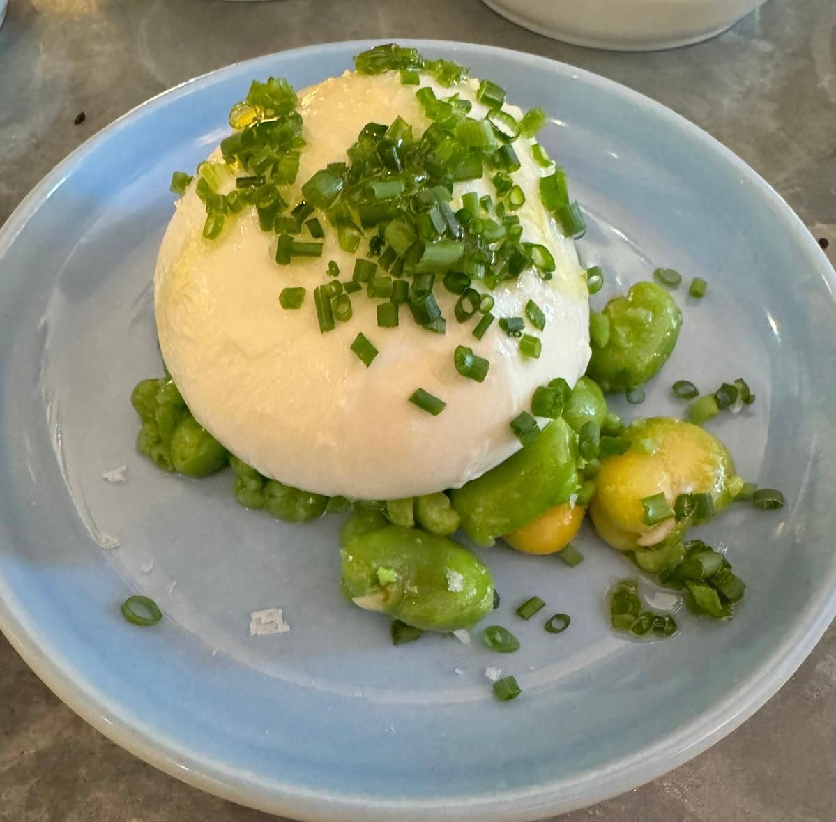Burrata with peas and long beans