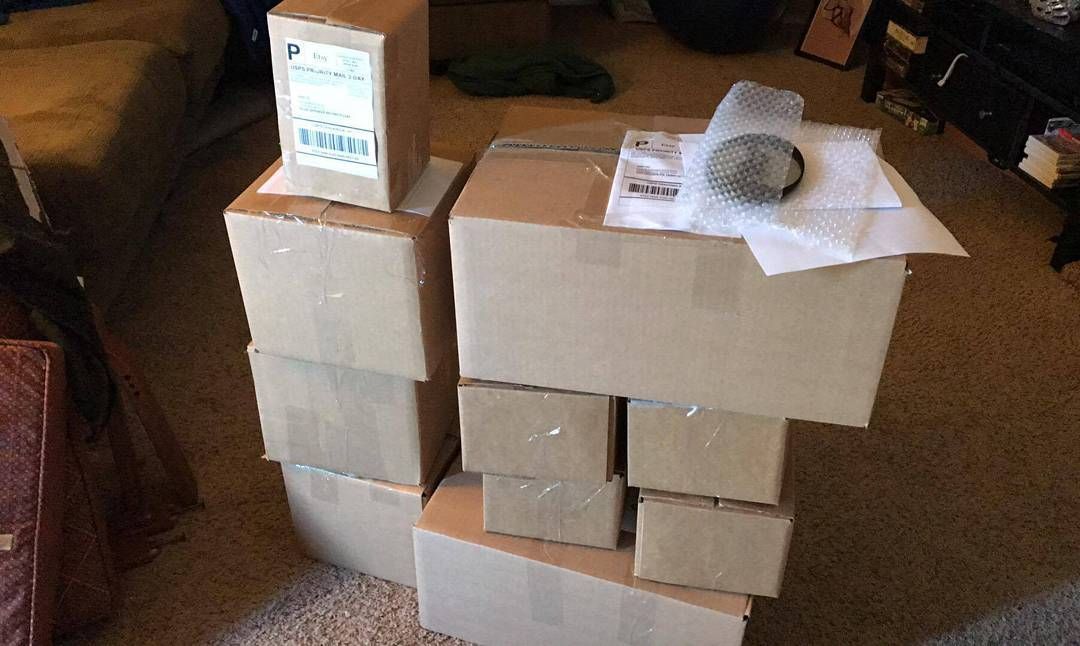 Got to love the holiday season! We’ve been a bit busy lately but I do have something new in the works none the less!