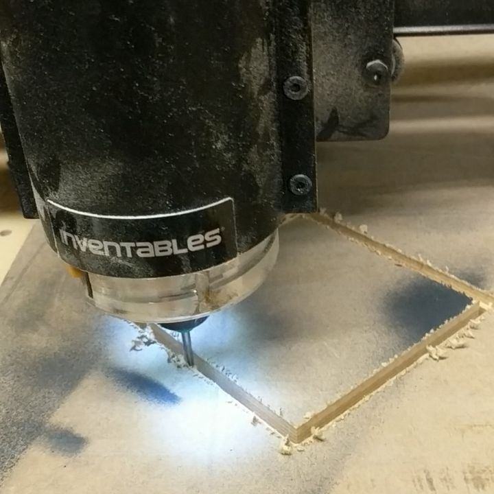 Today my robot minions are hard at work! I’m playing a video game… Lolxcarve wip