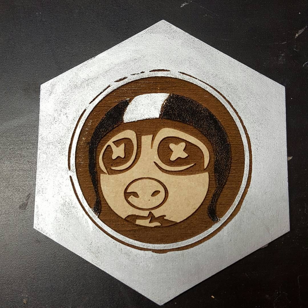 Next up in my prototype Christmas tree ornaments/ coaster collection..Roadhog ! From overwatch isn’t he cute?