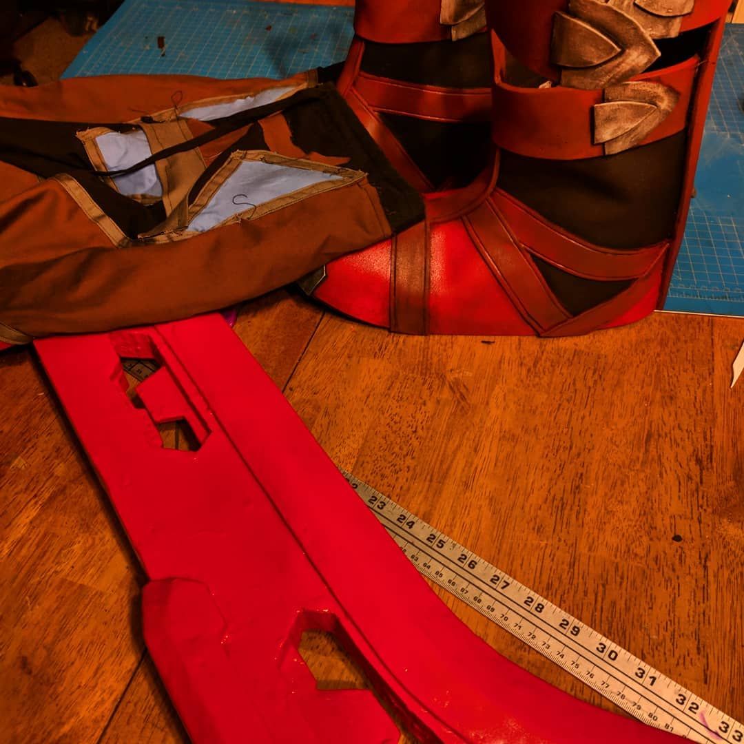 Done before midnight, it’s a victory! foamsmith foamprops concrunch monado megacon2018