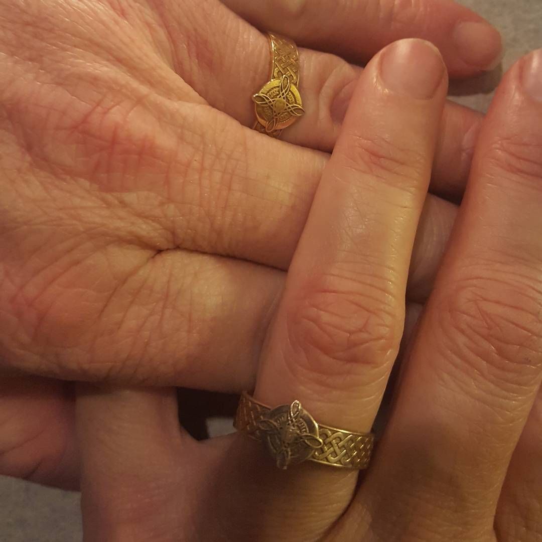 Took the pledge of Mara recently. Aren’t these rings awesome? eldarscrolls Skyrim eso love