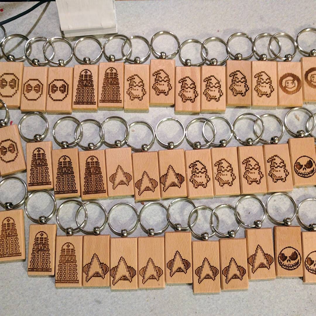 Did a big run of 8bit key chains this weekend! Turned out great, now I can take a break from the laser and get back to prop commissions and sculpting. lasercutter 8bit laserart