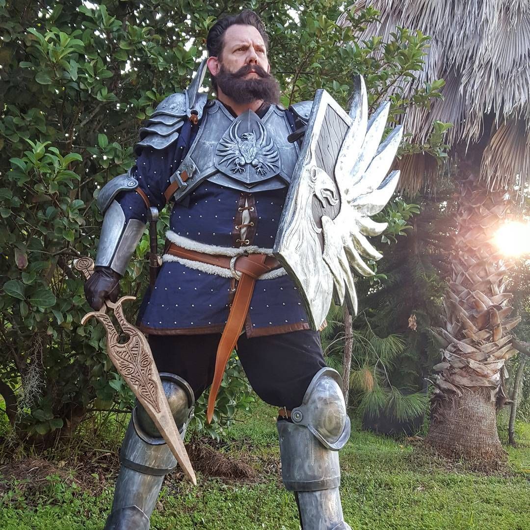 Blackwall photo shoot! Finally got a few minutes to do a shoot. There’s a few great shots in here! Here comes cosplay spam! dragonagecosplay dragonageinquisition cosplayover30