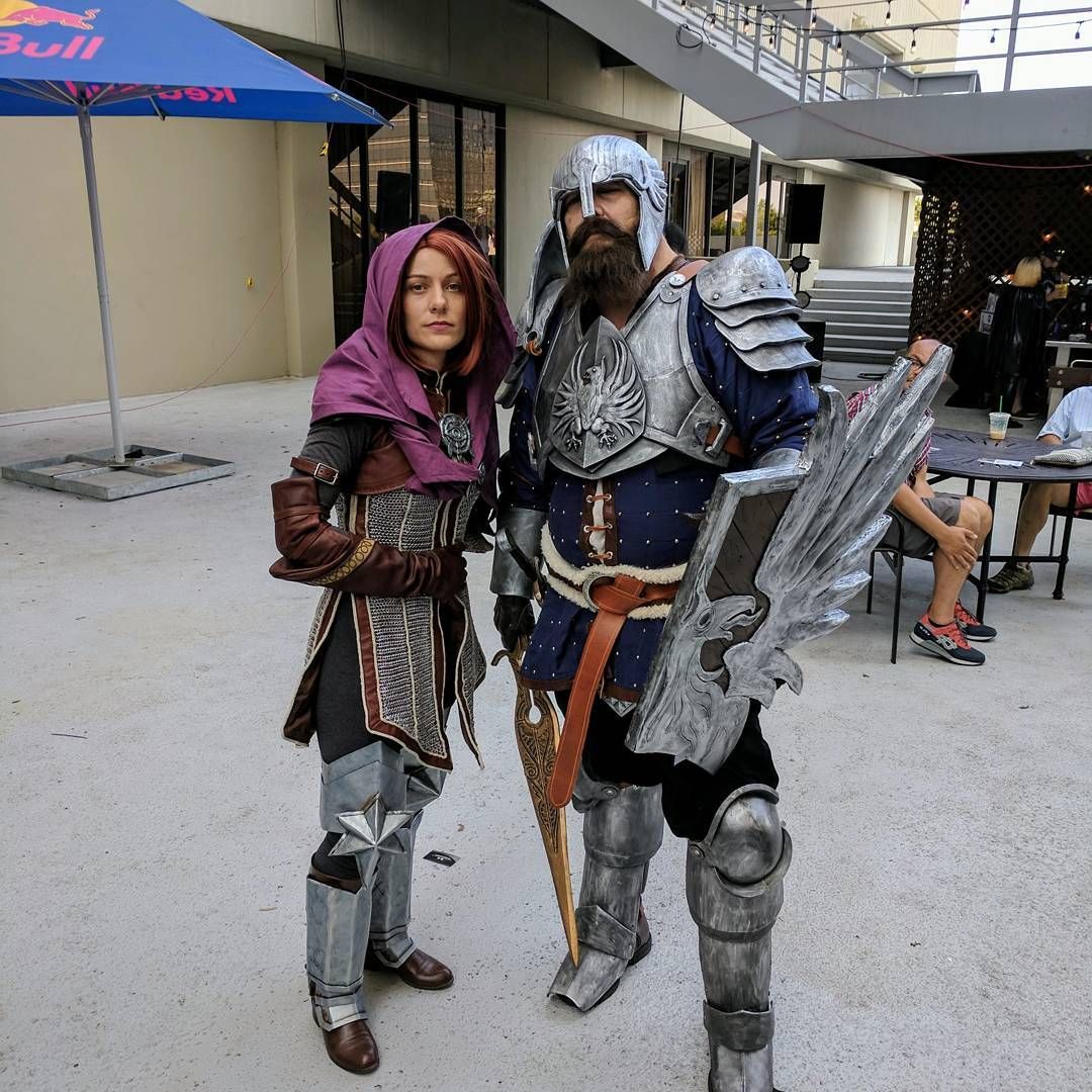I had a blast meeting up with the dragonage group at dragoncon2017 ! So many great cosplays I wish I could have gotten more pictures, glad the FB group will be posting them soon! In the mean time, check out some pictures with my old companions! dragonagecosplay dragonconcosplay dragonageinquisition cosplay cosplayers foamprops **_DragonAge_@_Dragon_Con