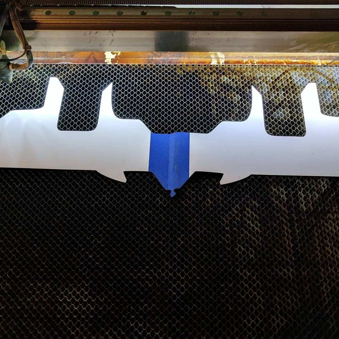 Lasers are great for quickly working out pattern issues. First pass of this pattern showed a few issues that totally didn’t show on my computer screen. Some days this thing does saves me time! lasercutter propmaking