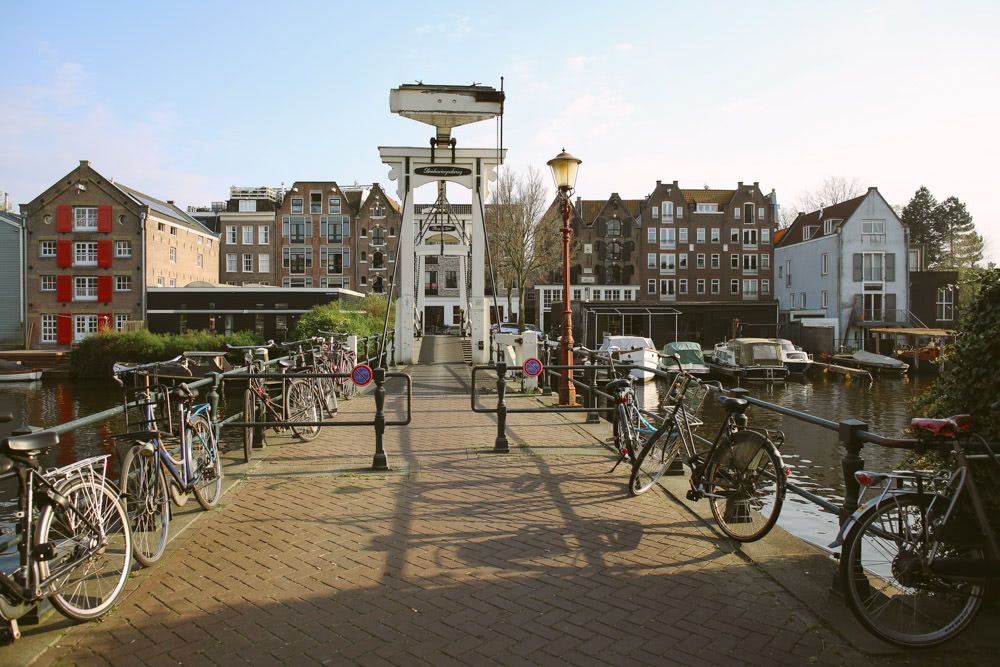 Driehaaringenbrug - Three herrings bridge (with only enough space for about two of them)