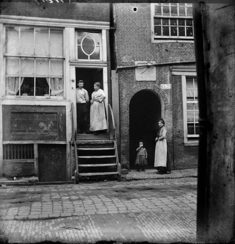 Oude Looiersstraat circa 1896