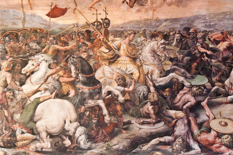 Battle scenes painted on the walls