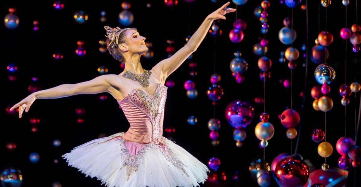 Jessica Fyfe as the Sugar Plum Fairy in ‘The Nutcracker’. © Andy Ross.