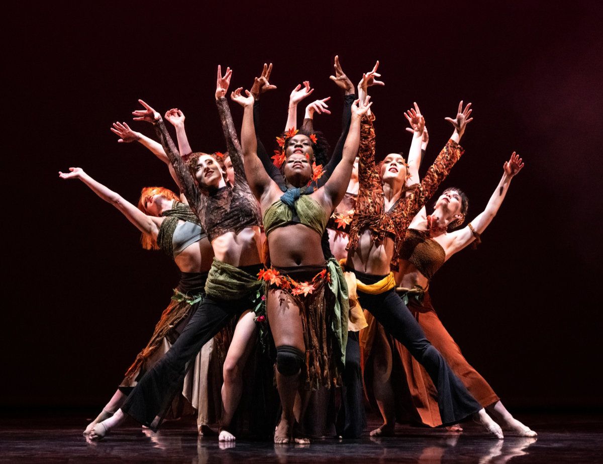 BOP Jazz Theatre Company in ‘Daughters of Eve’. © Foteini Christofilopoulou.