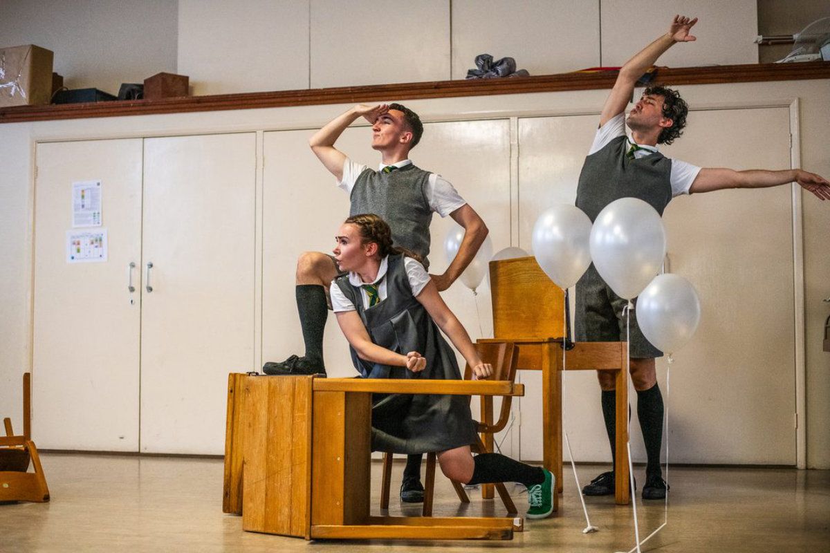 New Adventures in Doorstep Duets 2025: ‘My Feet Don’t Quite Touch the Floor’ by Shelby Williams, here danced by Ellie Peacock, Will Heron and Andrew Ashton. © Stephen Daly.