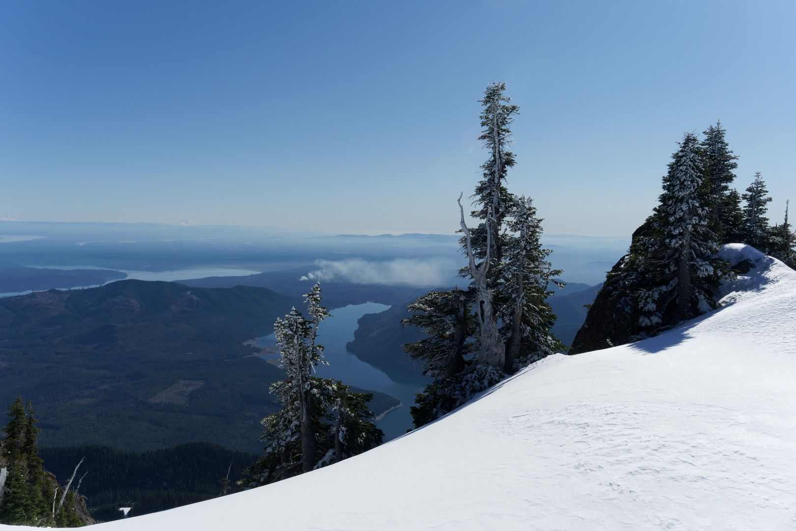 Lake Cushman on the descent