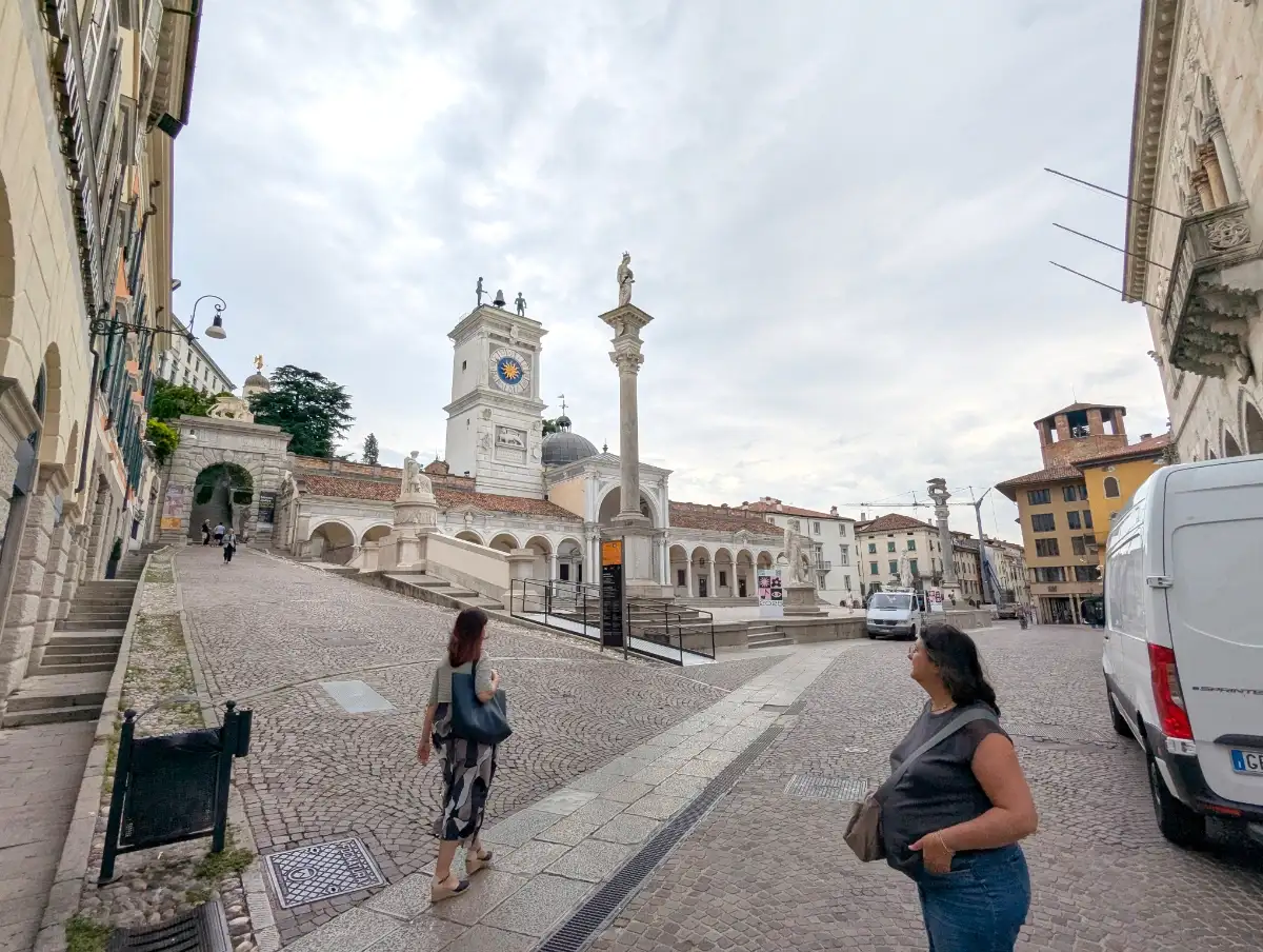 La piazza della Libertà