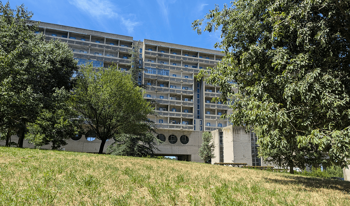 Depuis l’intérieur du carré